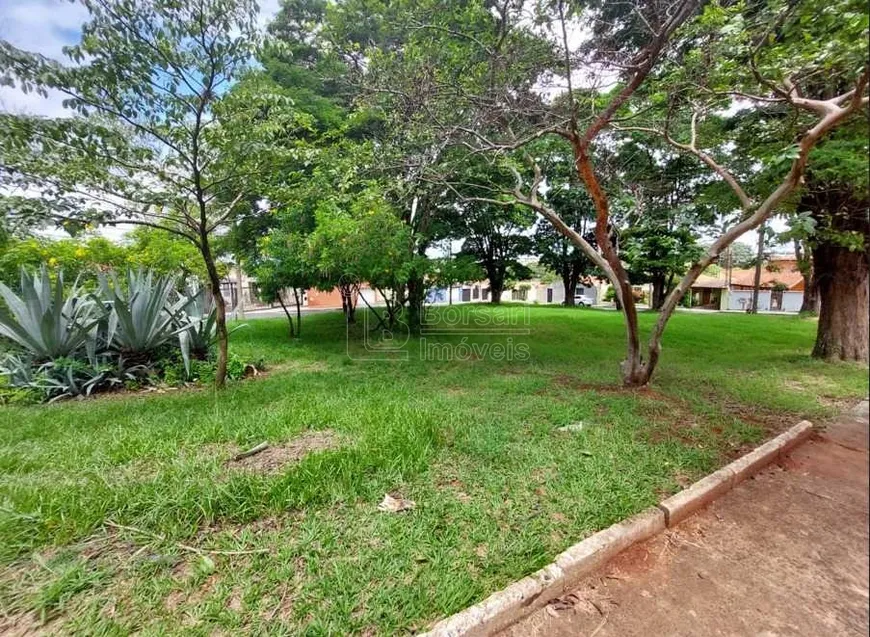 Foto 1 de Lote/Terreno à venda, 250m² em Jardim Dom Pedro I, Araraquara