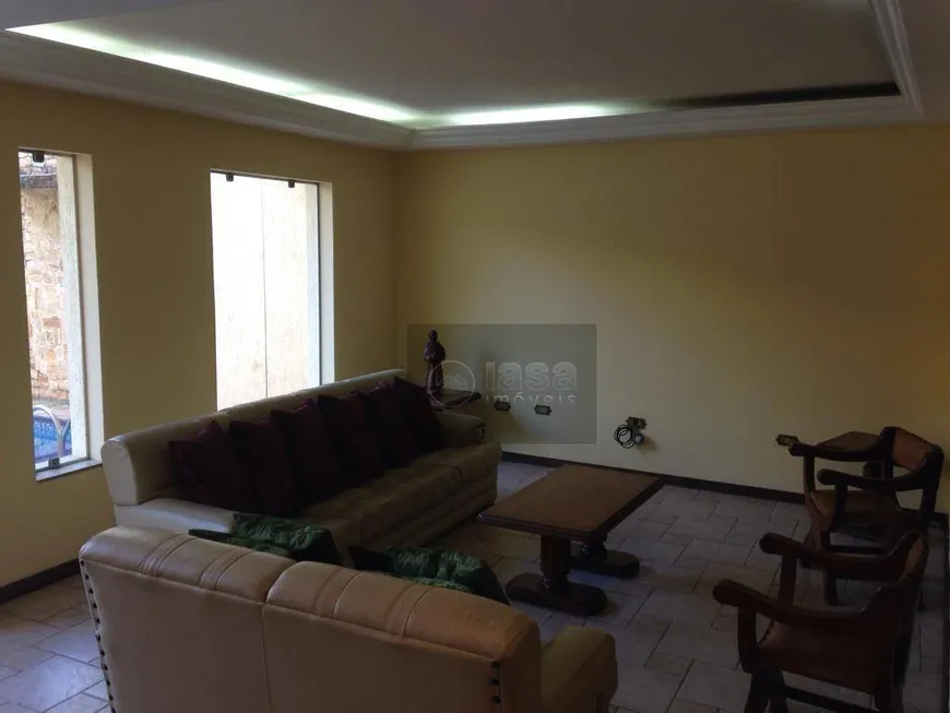 Foto 1 de Sobrado com 5 Quartos à venda, 600m² em Campestre, Santo André