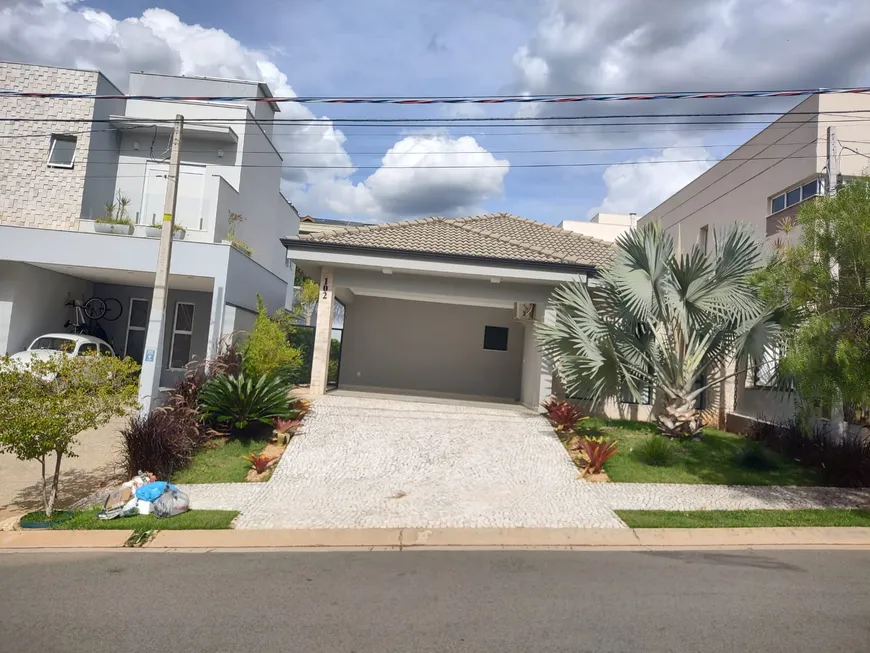 Foto 1 de Casa de Condomínio com 3 Quartos para alugar, 220m² em Swiss Park, Campinas