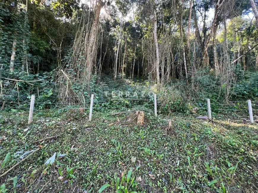 Foto 1 de Lote/Terreno à venda, 750m² em Albuquerque, Teresópolis