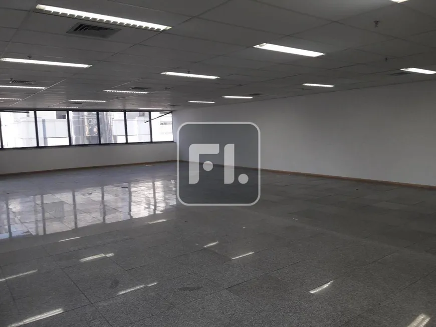 Foto 1 de Sala Comercial para alugar, 110m² em Vila Olímpia, São Paulo