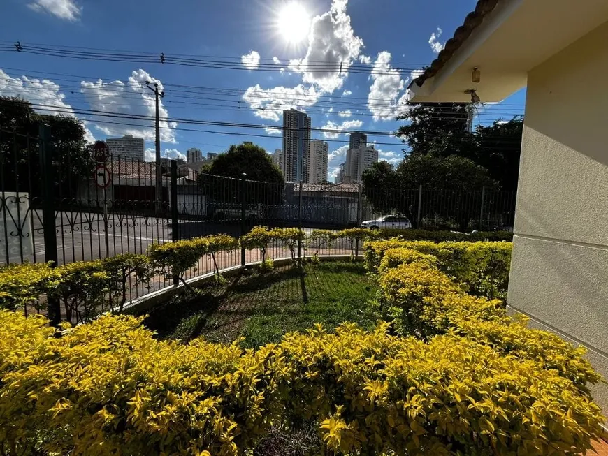 Foto 1 de Casa com 3 Quartos para alugar, 200m² em Guanabara, Londrina
