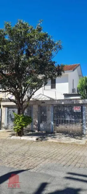 Foto 1 de Casa com 5 Quartos para venda ou aluguel, 240m² em Brooklin, São Paulo