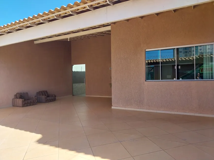 Foto 1 de Casa com 3 Quartos à venda, 200m² em Taguatinga Sul, Brasília