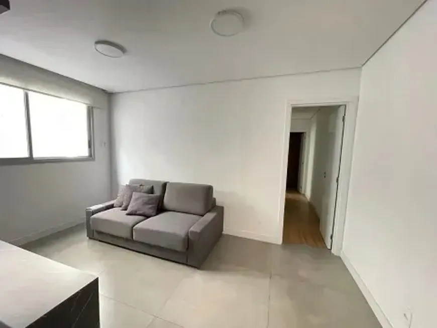 Foto 1 de Apartamento com 2 Quartos à venda, 74m² em Bela Vista, São Paulo