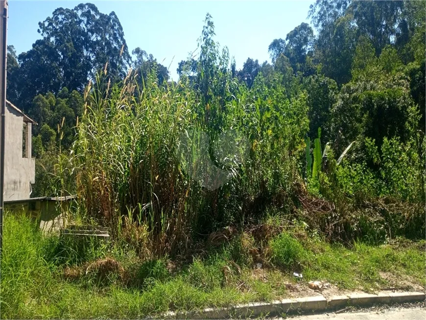 Foto 1 de Lote/Terreno à venda, 900m² em Serra da Cantareira, Mairiporã