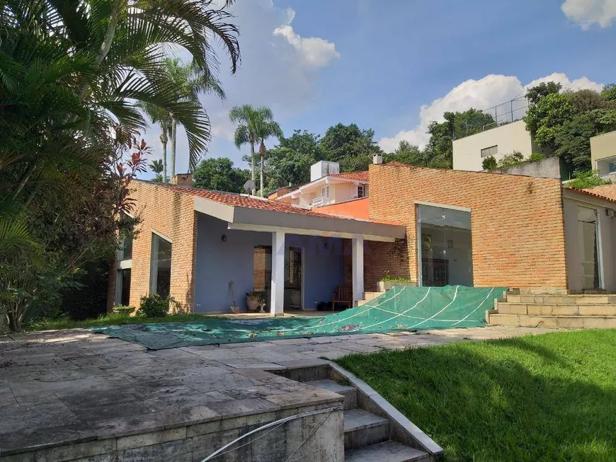 Foto 1 de Casa de Condomínio com 3 Quartos à venda, 450m² em Granja Viana, Carapicuíba