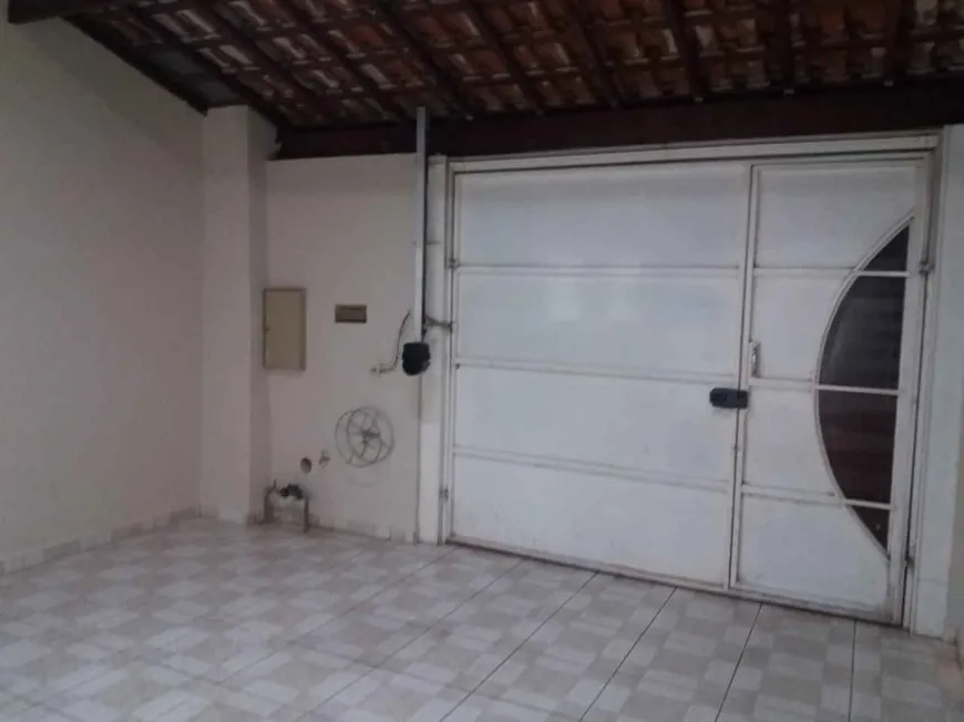 Foto 1 de Casa com 2 Quartos à venda, 145m² em Parque Val de Palmas, Bauru