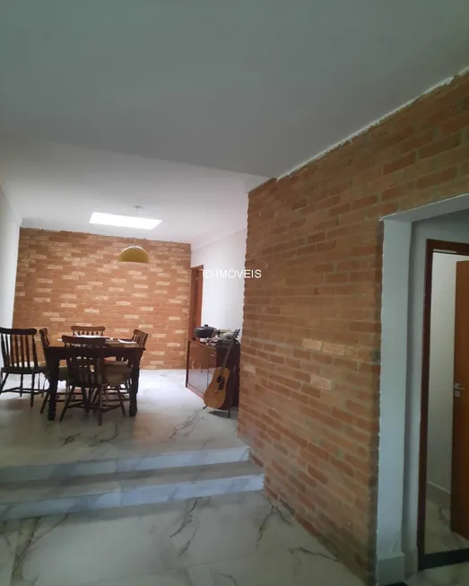 Foto 1 de Casa com 3 Quartos à venda, 147m² em Parque Tres Meninos, Sorocaba