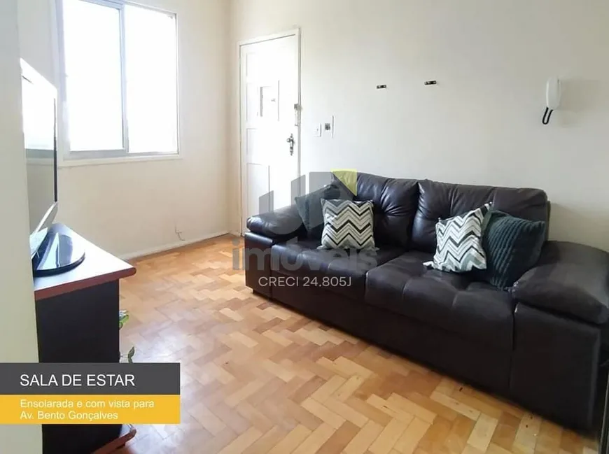 Foto 1 de Apartamento com 2 Quartos à venda, 50m² em Centro, Pelotas