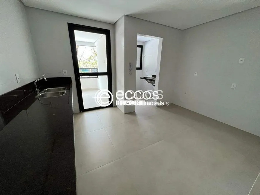 Foto 1 de Apartamento com 3 Quartos à venda, 131m² em Patrimônio, Uberlândia