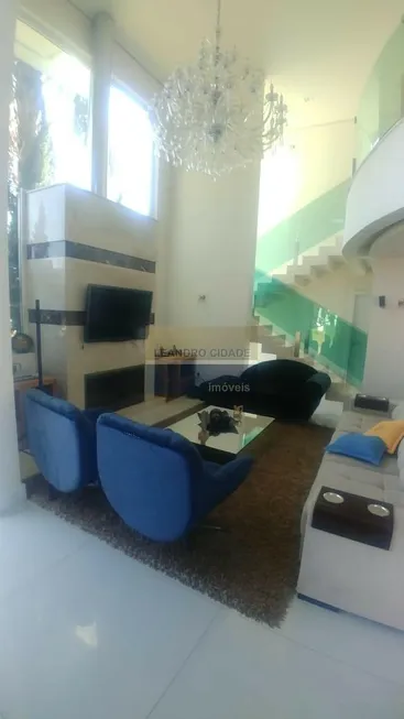 Foto 1 de Casa de Condomínio com 4 Quartos à venda, 490m² em Condominio Buena Vista, Viamão