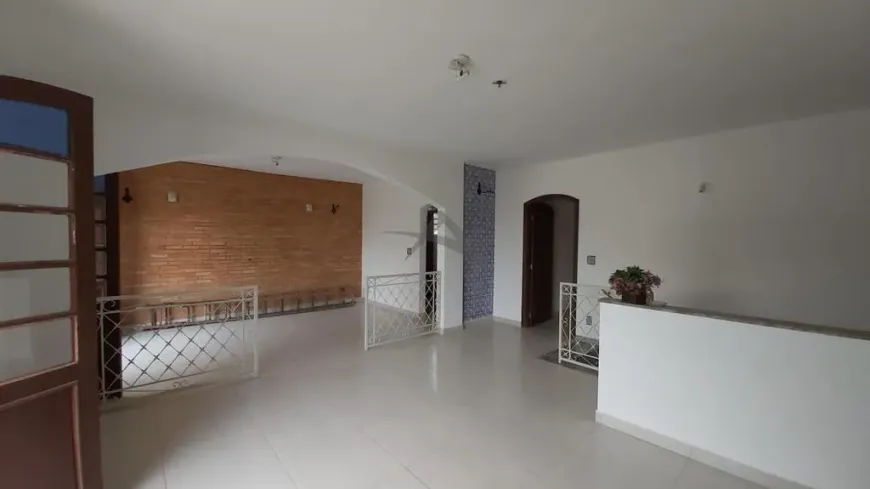 Foto 1 de Casa com 3 Quartos à venda, 254m² em Jardim Guarani, Campinas