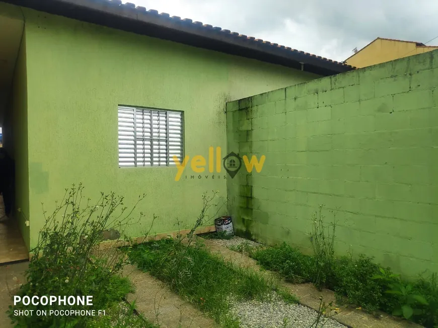 Foto 1 de Casa com 2 Quartos à venda, 70m² em Jardim Ipê, Itaquaquecetuba