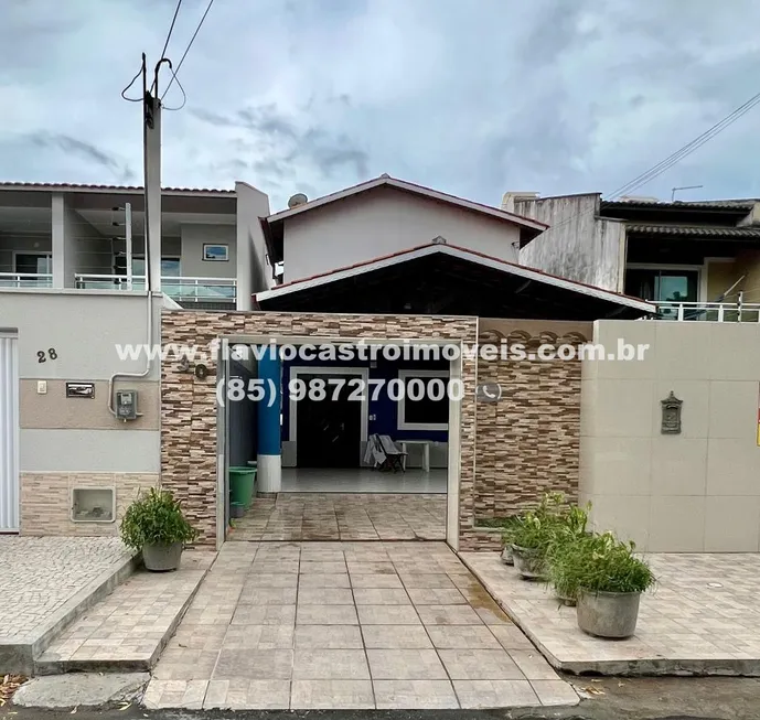 Foto 1 de Casa com 4 Quartos à venda, 274m² em Maraponga, Fortaleza