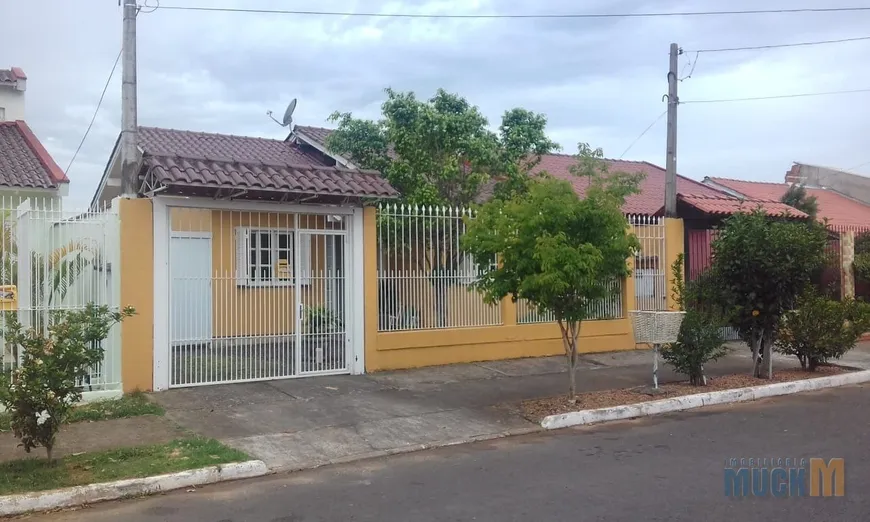 Foto 1 de Casa com 2 Quartos à venda, 67m² em Olaria, Canoas