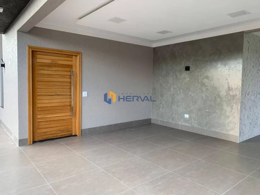 Foto 1 de Casa com 3 Quartos à venda, 121m² em Jardim Paulista, Maringá