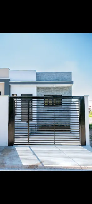 Foto 1 de Casa com 2 Quartos para alugar, 65m² em Centro, Aracoiaba da Serra