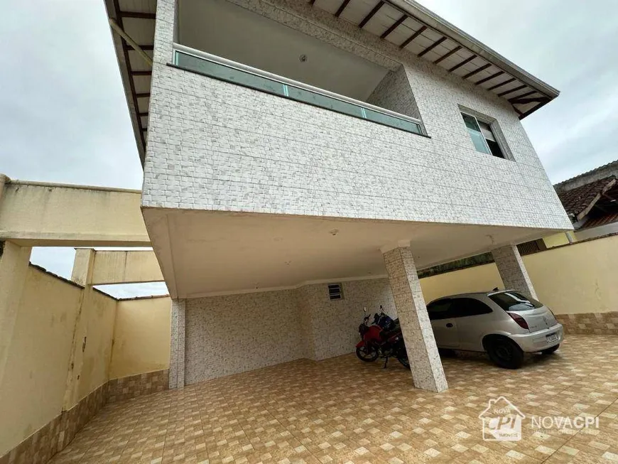 Foto 1 de Casa de Condomínio com 2 Quartos à venda, 70m² em Maracanã, Praia Grande