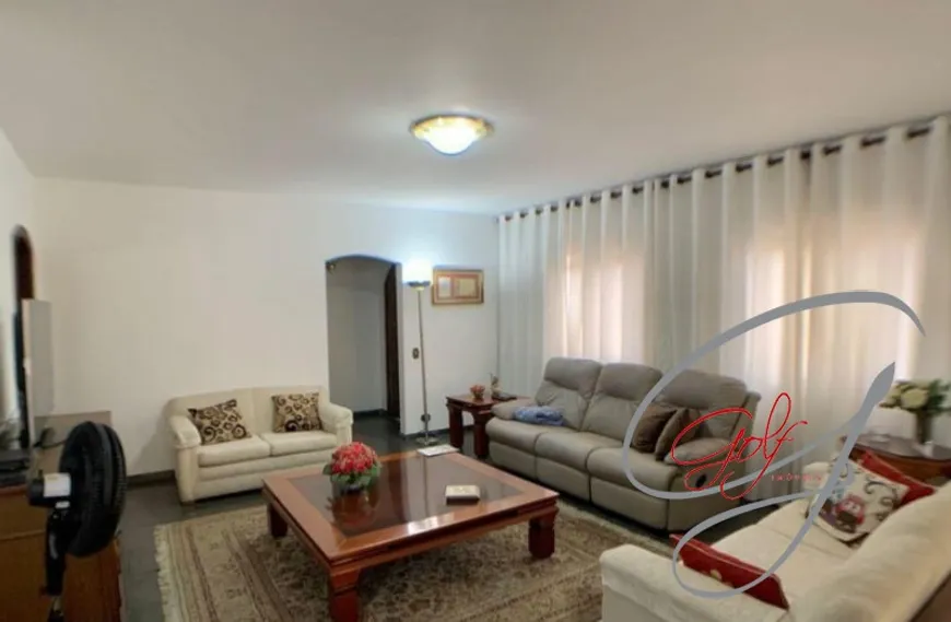 Foto 1 de Sobrado com 3 Quartos para venda ou aluguel, 318m² em Vila Yara, Osasco