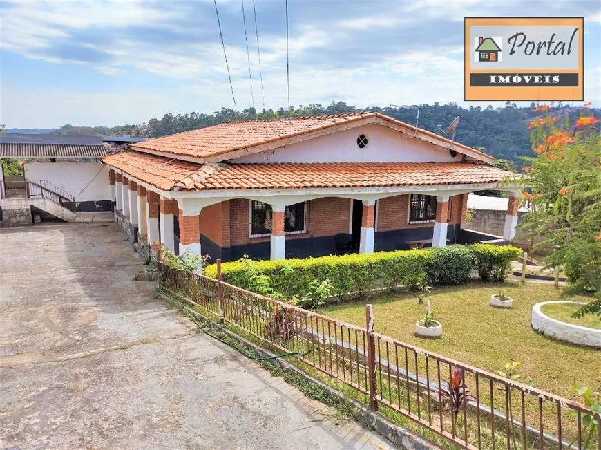 Foto 1 de Fazenda/Sítio com 4 Quartos à venda, 235m² em Vila Chacrinha, Campo Limpo Paulista