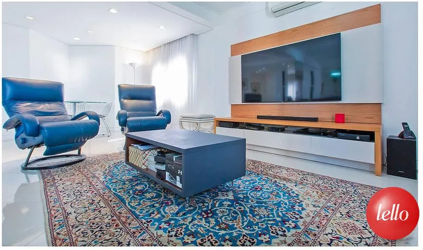 Foto 1 de Apartamento com 3 Quartos para alugar, 230m² em Chácara Klabin, São Paulo