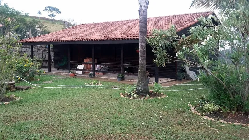 Foto 1 de Casa com 5 Quartos à venda, 830m² em Zenobiópolis, Paty do Alferes