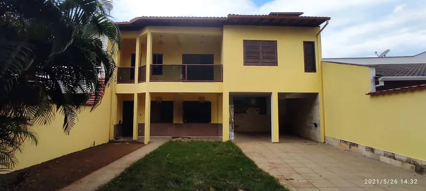 Foto 1 de Casa com 3 Quartos à venda, 205m² em Centro, Ipatinga