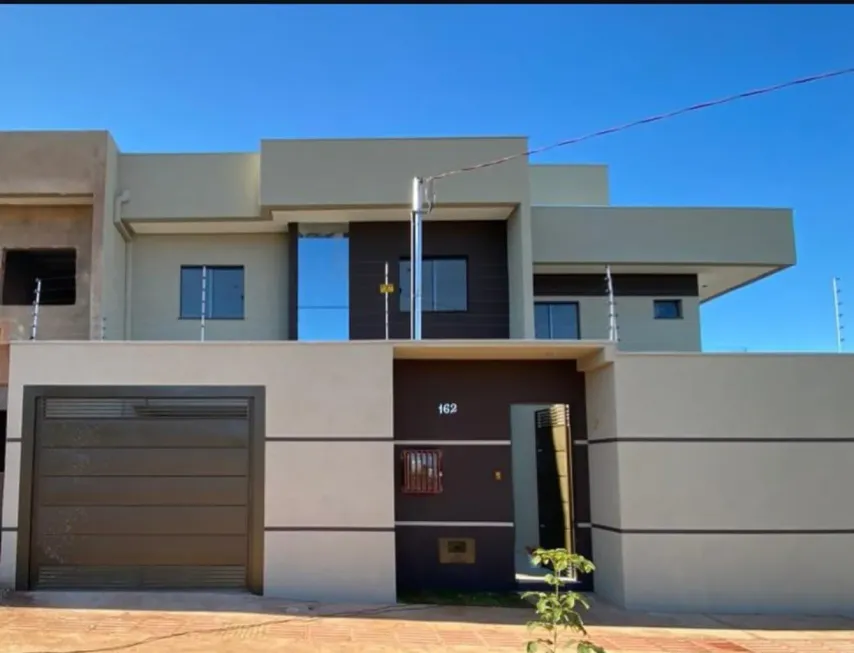 Foto 1 de Sobrado com 3 Quartos à venda, 114m² em Vila Serrana, Vitória da Conquista