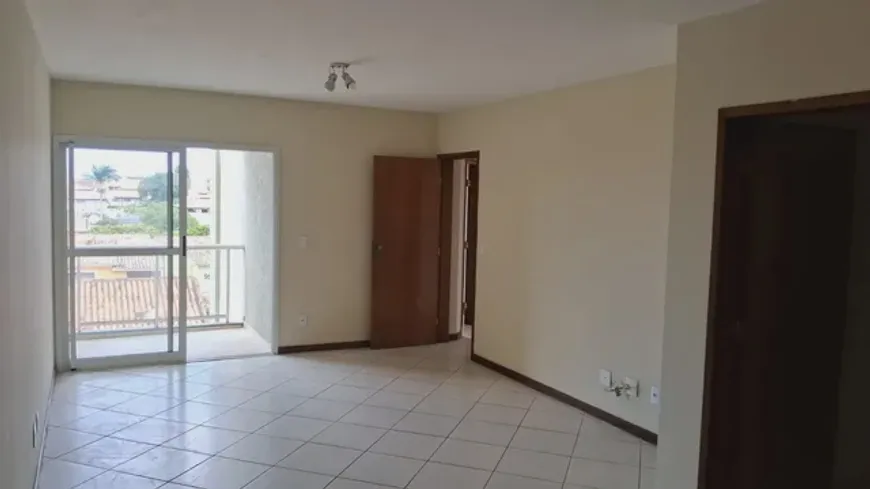 Foto 1 de Apartamento com 3 Quartos à venda, 100m² em Riviera Fluminense, Macaé