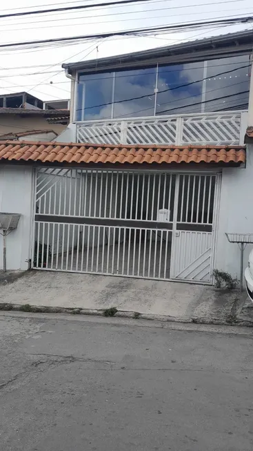 Foto 1 de Casa com 3 Quartos à venda, 170m² em Cidade Jardim Cumbica, Guarulhos
