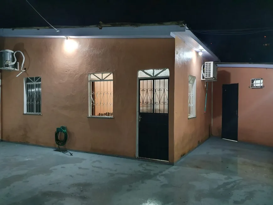 Foto 1 de Casa com 1 Quarto para alugar, 45m² em Lírio do Vale, Manaus