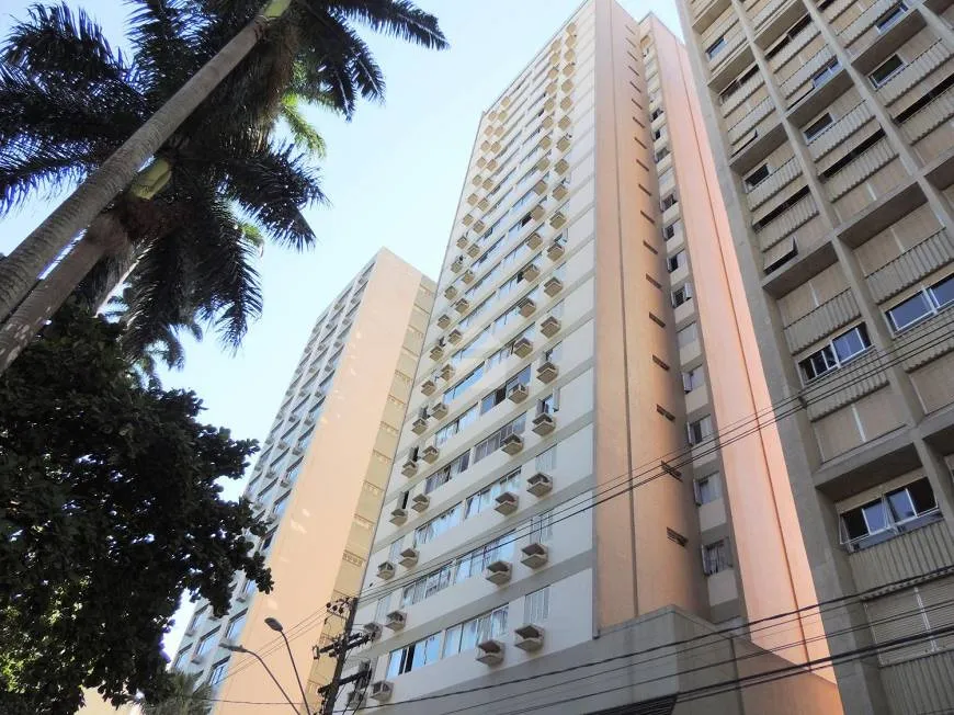 Foto 1 de Apartamento com 3 Quartos à venda, 185m² em Cambuí, Campinas