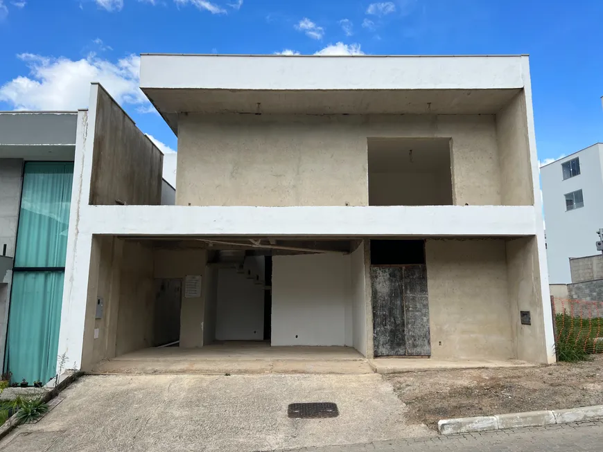 Foto 1 de Casa de Condomínio com 3 Quartos à venda, 180m² em São Pedro, Juiz de Fora