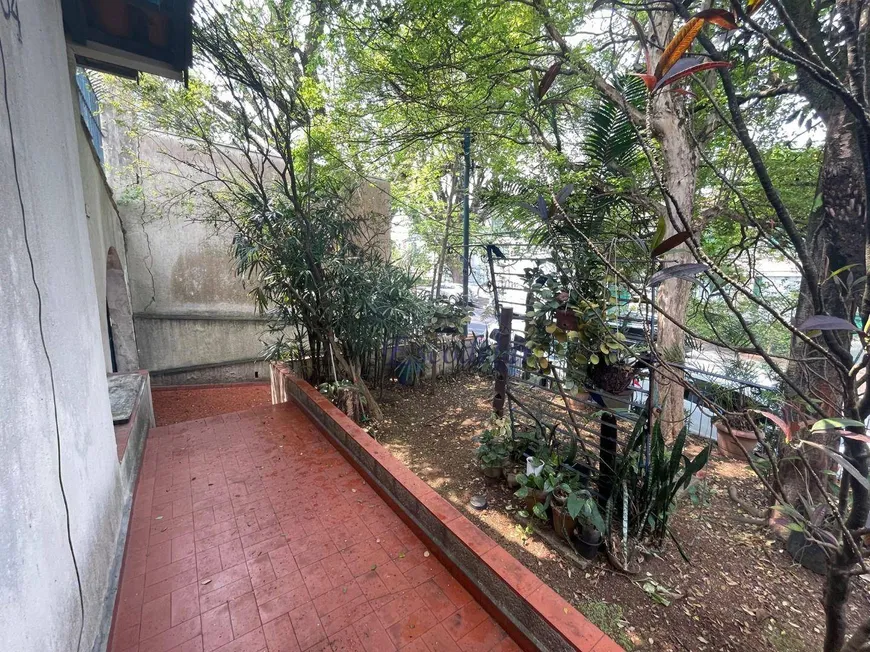 Foto 1 de Casa com 3 Quartos à venda, 200m² em Sumaré, São Paulo