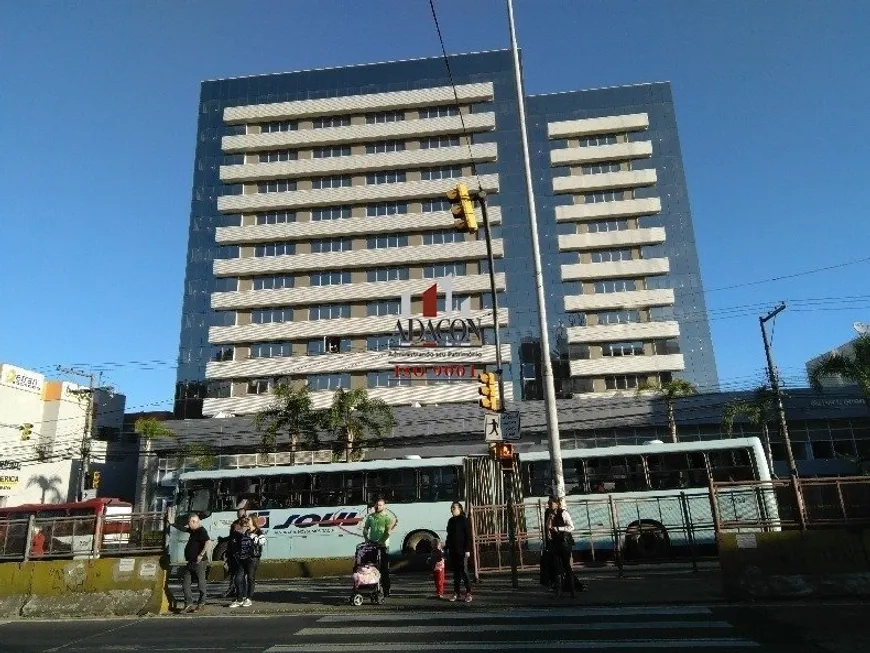 Foto 1 de Sala Comercial para alugar, 42m² em Passo D areia, Porto Alegre