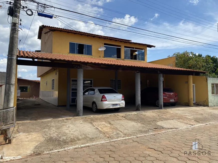 Foto 1 de Casa de Condomínio com 9 Quartos à venda, 390m² em Regiao dos Lagos, Brasília