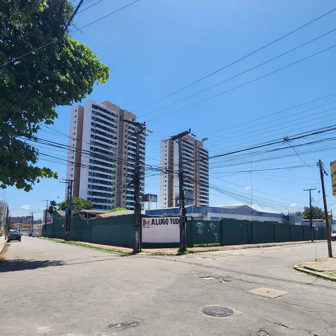 Foto 1 de Galpão/Depósito/Armazém para alugar, 7600m² em Joaquim Tavora, Fortaleza