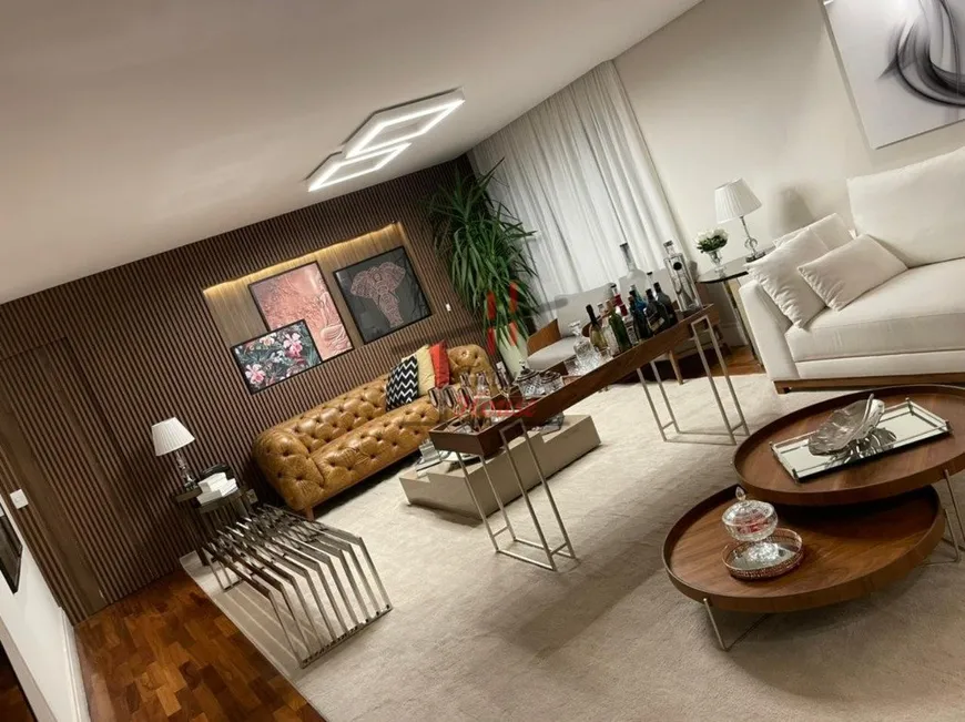 Foto 1 de Apartamento com 3 Quartos para alugar, 178m² em Tatuapé, São Paulo