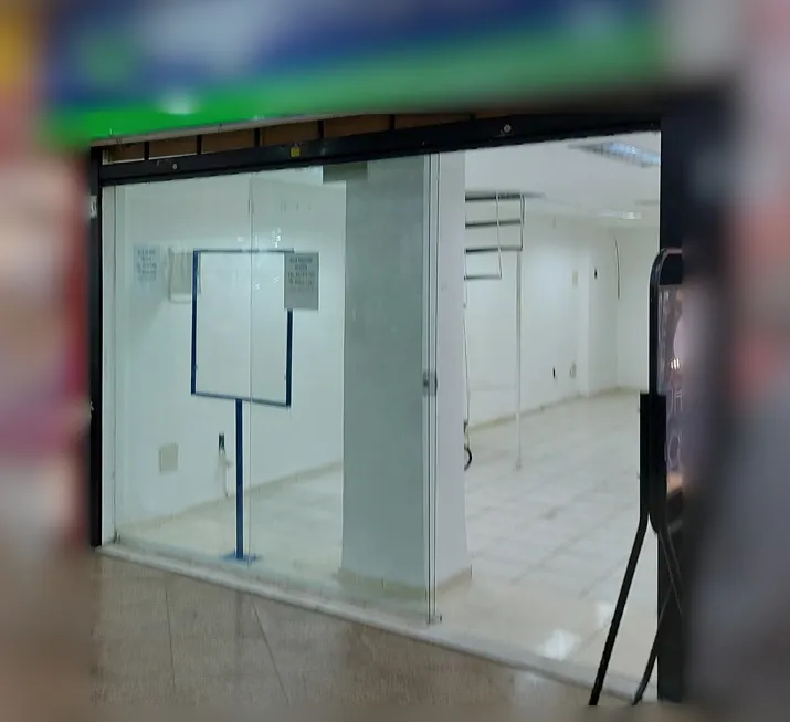 Foto 1 de Ponto Comercial para alugar, 30m² em Madureira, Rio de Janeiro