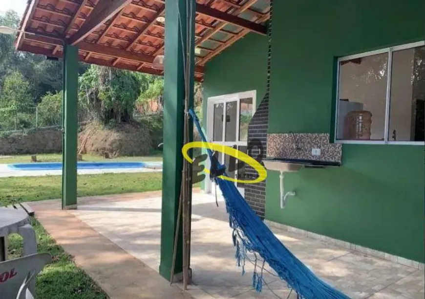 Foto 1 de Fazenda/Sítio com 2 Quartos para venda ou aluguel, 100m² em Chácara Remanso, Cotia