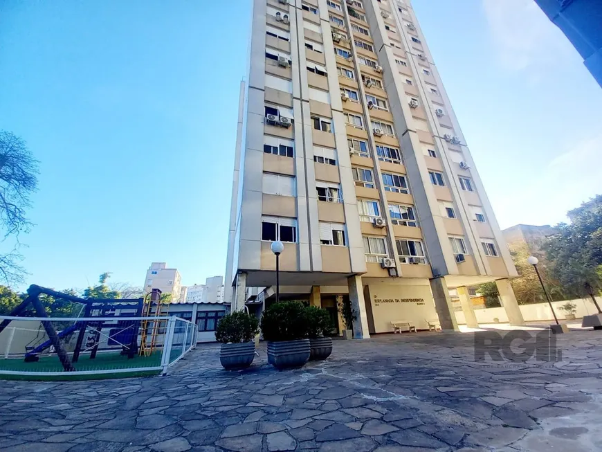 Foto 1 de Apartamento com 1 Quarto à venda, 54m² em Independência, Porto Alegre