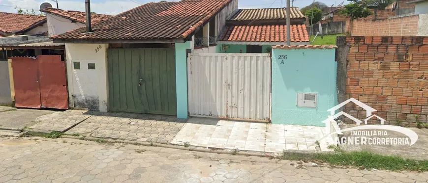 Foto 1 de Casa com 4 Quartos à venda, 264m² em Vila Santa Edwiges, Lorena