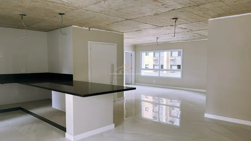 Foto 1 de Apartamento com 3 Quartos à venda, 116m² em Lourdes, Belo Horizonte