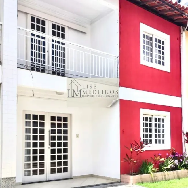 Foto 1 de Casa com 3 Quartos à venda, 170m² em Santa Mônica, Feira de Santana