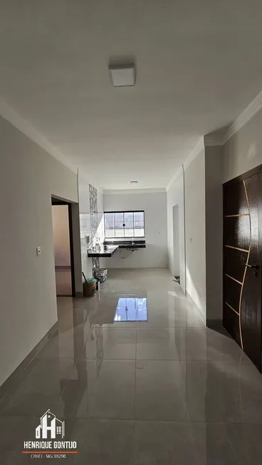 Foto 1 de Apartamento com 2 Quartos à venda, 60m² em Laranjeiras, Patos de Minas