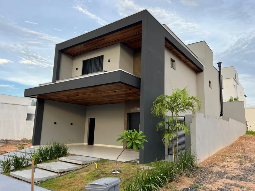 Foto 1 de Casa de Condomínio com 3 Quartos à venda, 203m² em Condominio Primor das Torres, Cuiabá