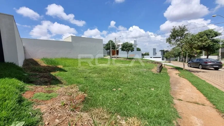 Foto 1 de Lote/Terreno à venda, 361m² em Parque Sisi, São Carlos