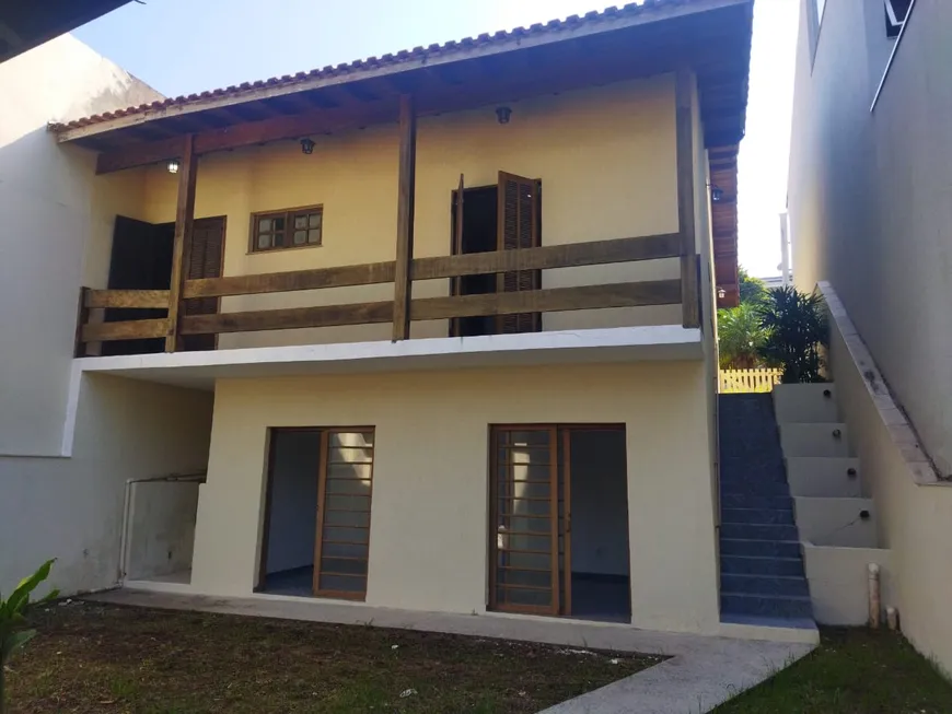 Foto 1 de Casa de Condomínio com 2 Quartos para alugar, 200m² em Parque Residencial Itapeti, Mogi das Cruzes