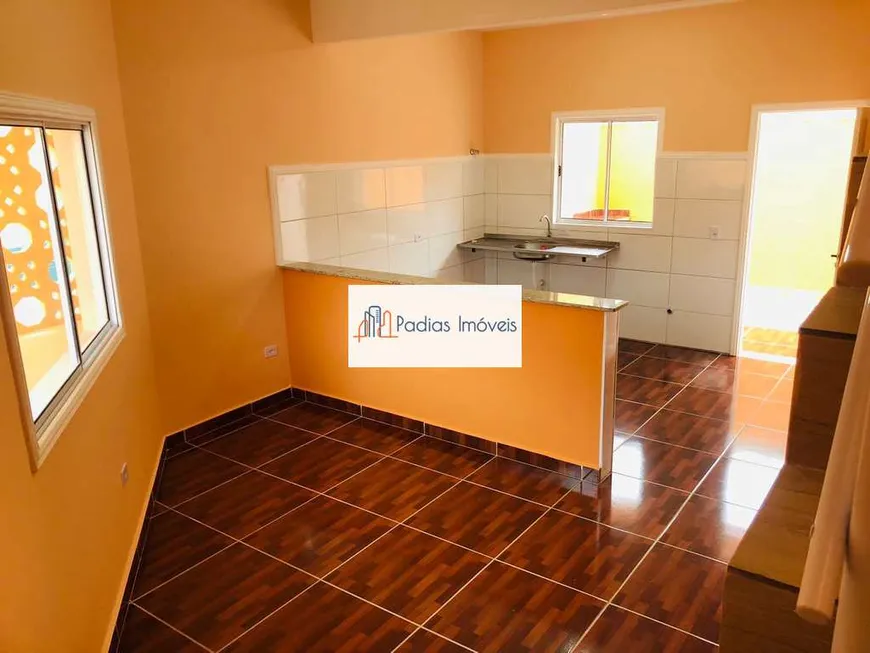 Foto 1 de Casa de Condomínio com 2 Quartos à venda, 66m² em Vera Cruz, Mongaguá